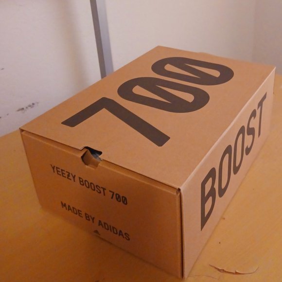 Amazon.com | Sun Yeezy Boost 700 (2021) by adidas | Fashion  Adidas Yeezy Boost 700